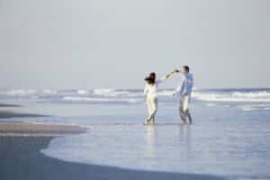 USA K-1 Fiancé Visa Lawyer assisting clients with fiancé visas, marriage-based Green Cards, and U.S. immigration from Vancouver BC and Washington State.